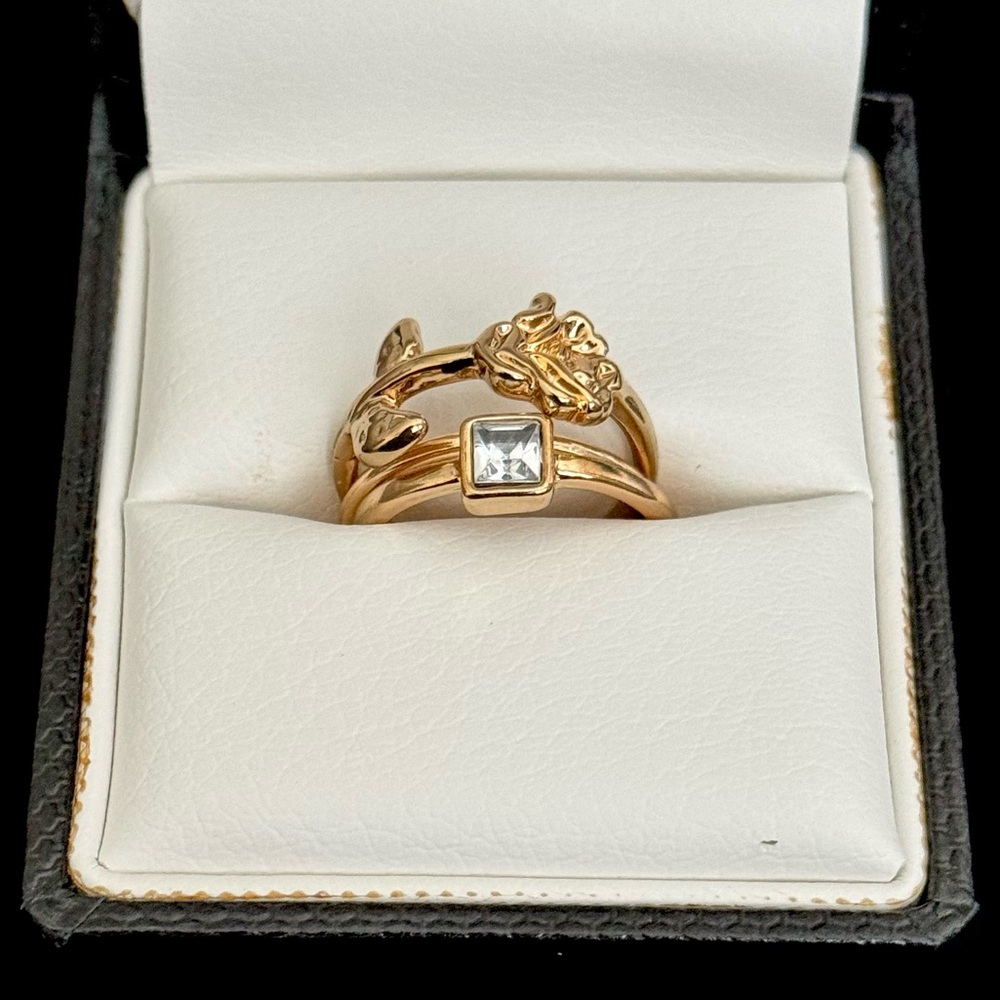 Gold Tone Multi-Band Ring | Crystal & Floral
